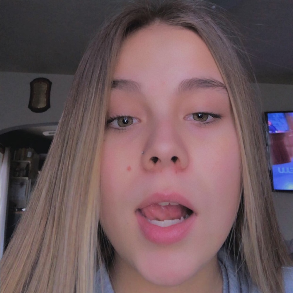 Meet your Posher, Shyla